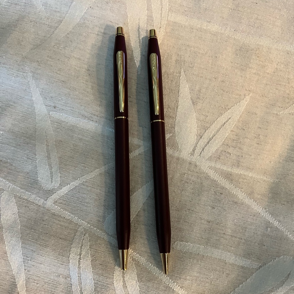 Vintage ladies Cross, pen, and pencil set